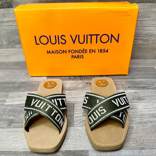 Louis Vuitton Khaki 1 bags