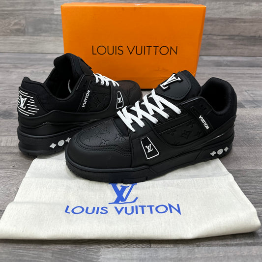 Louis Vuitton Trainer Black NO LV1