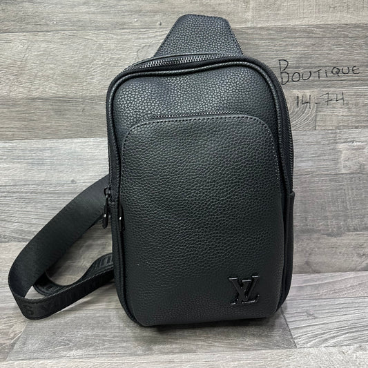 Louis Vuitton Crossbody Black 26 mens bags