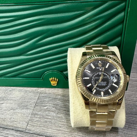 Rolex Skydweller Dial Oyster Yellow Gold - Black