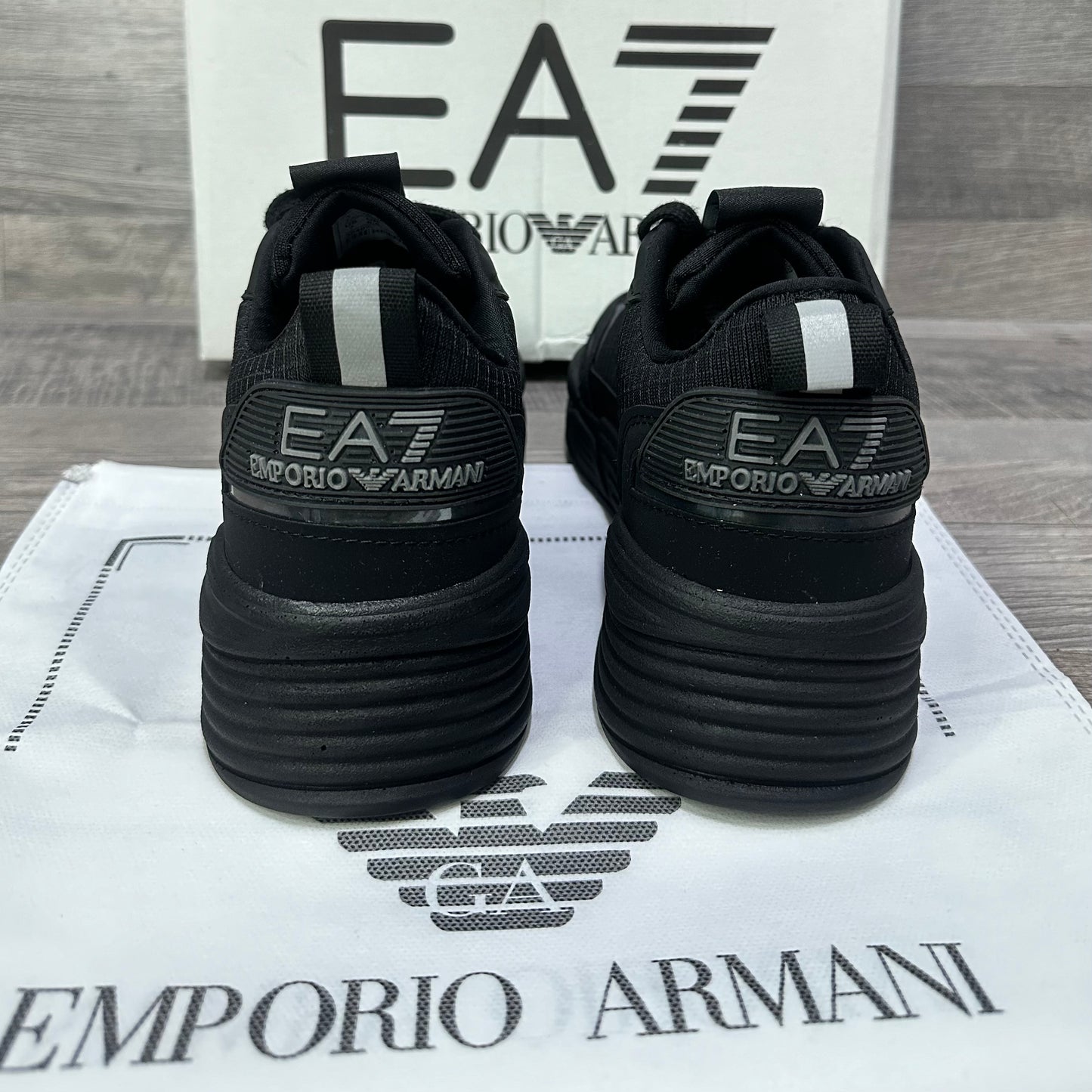 Emporio Armani EA7 Black Classic 8