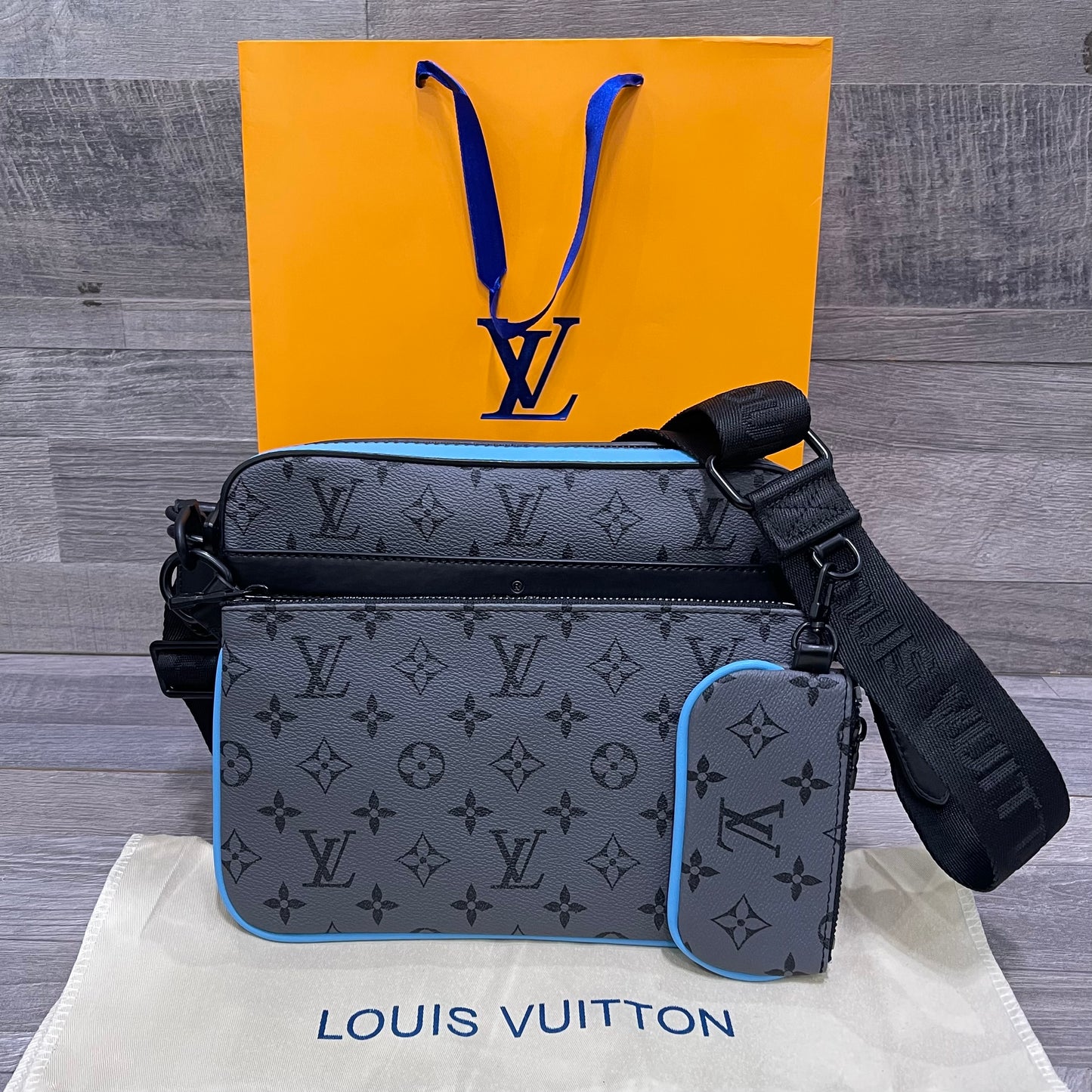 Louis Vuitton Trio Messenger Eclipse