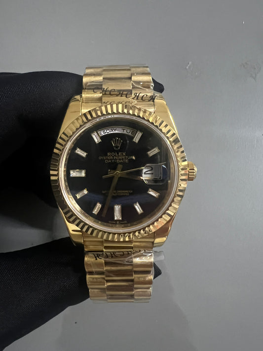 Rolex Day Date 40 Gold Black Dial