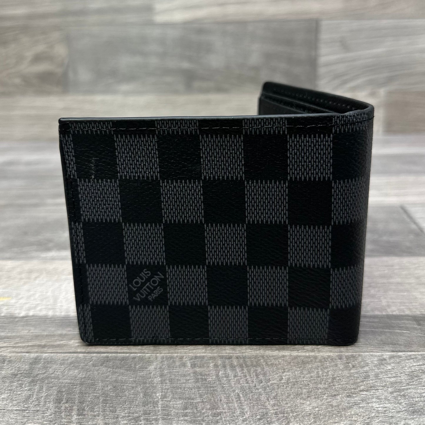 Louis Vuitton Wallet Small 1