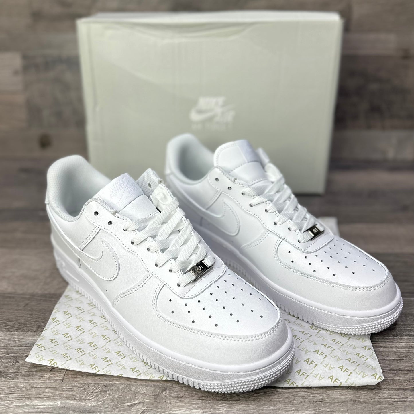 Nike Air Force 1 07” White