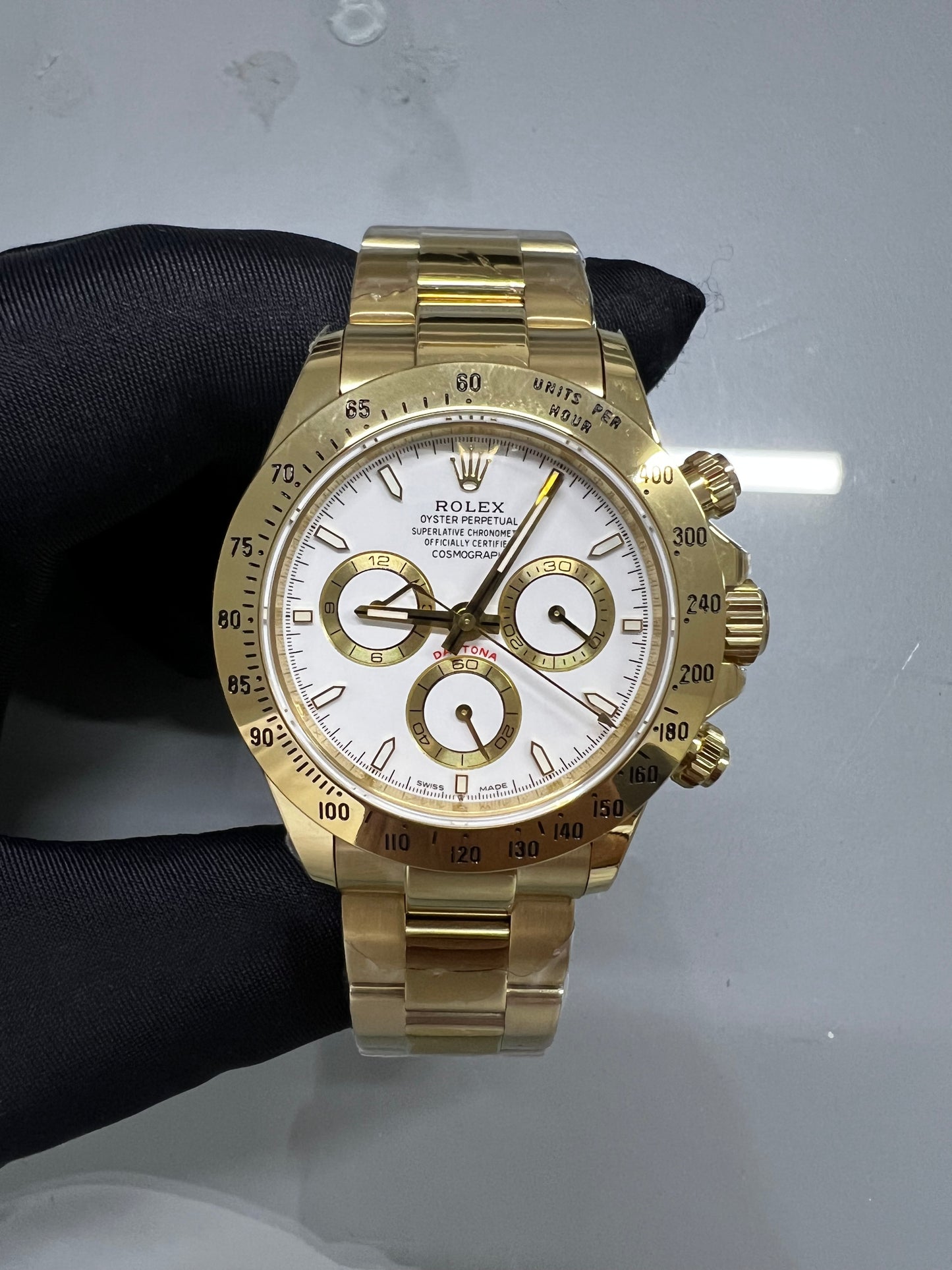 Rolex Cosmograph Daytona Yellow Gold