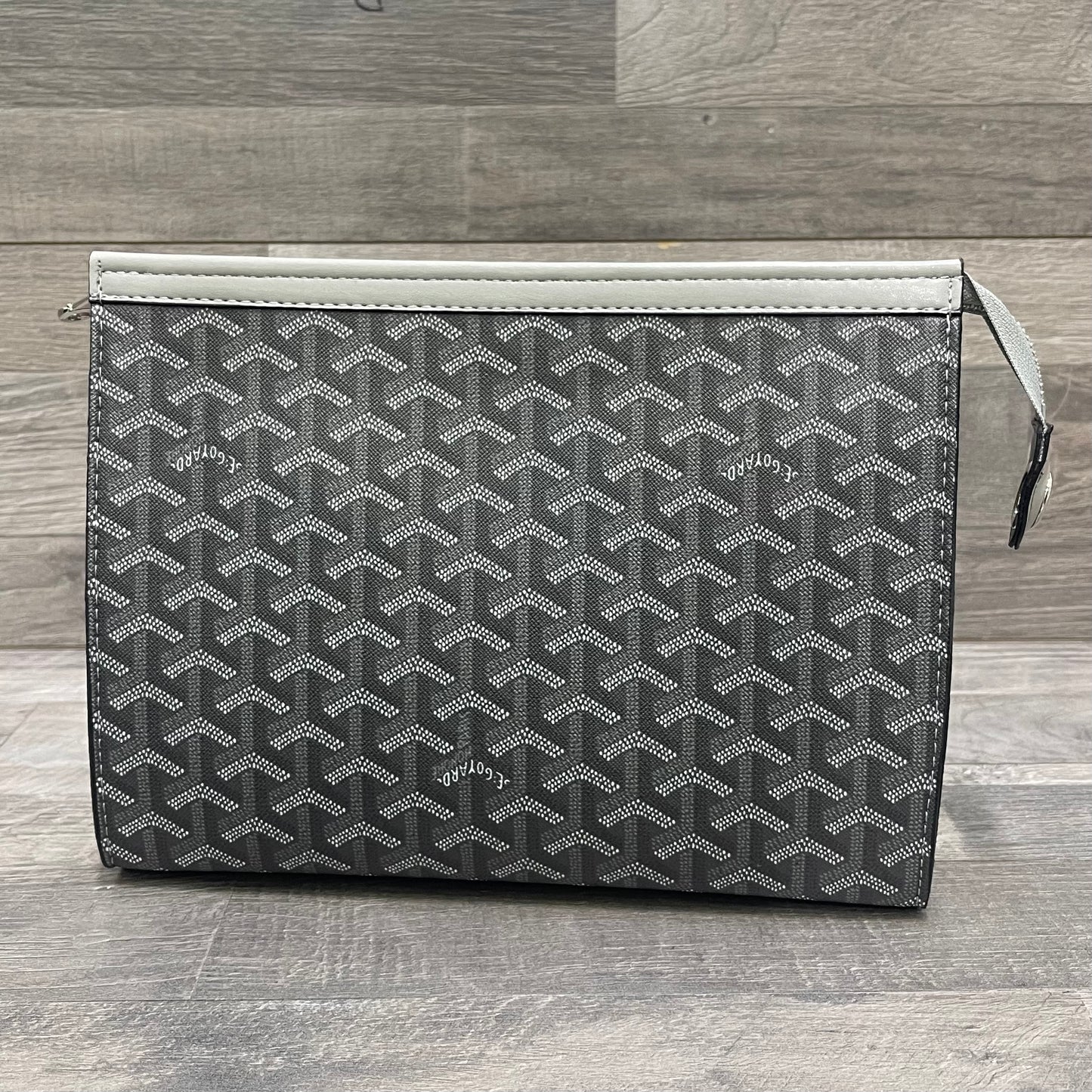 Goyard Envelope Grey