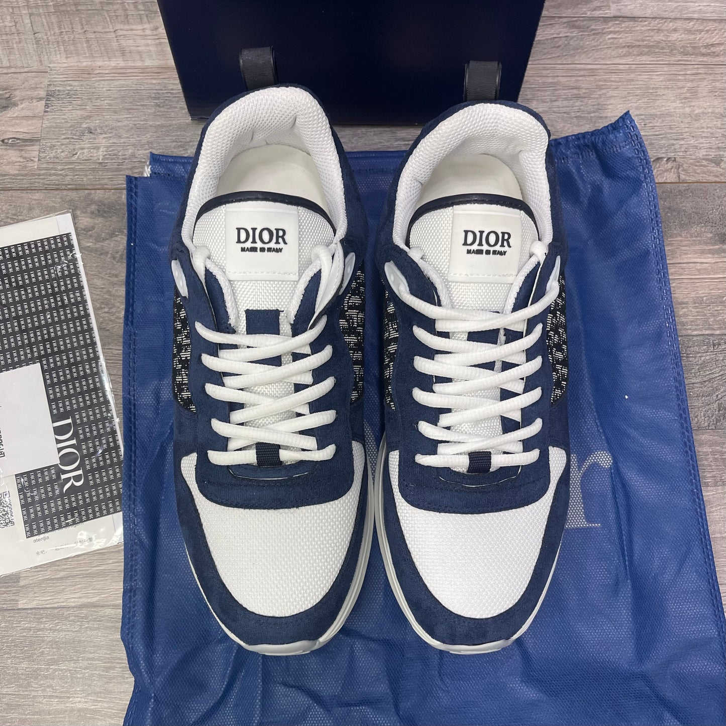 Dior B25 Runner Sneaker Navy Blue - White 1