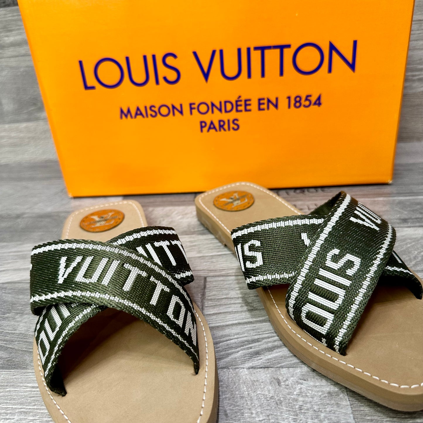 Louis Vuitton Khaki 1 bags